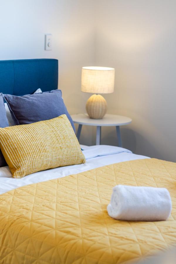 Urban Park Escape 2 Bed 2 Bath W/Carpark Appartement Christchurch Buitenkant foto