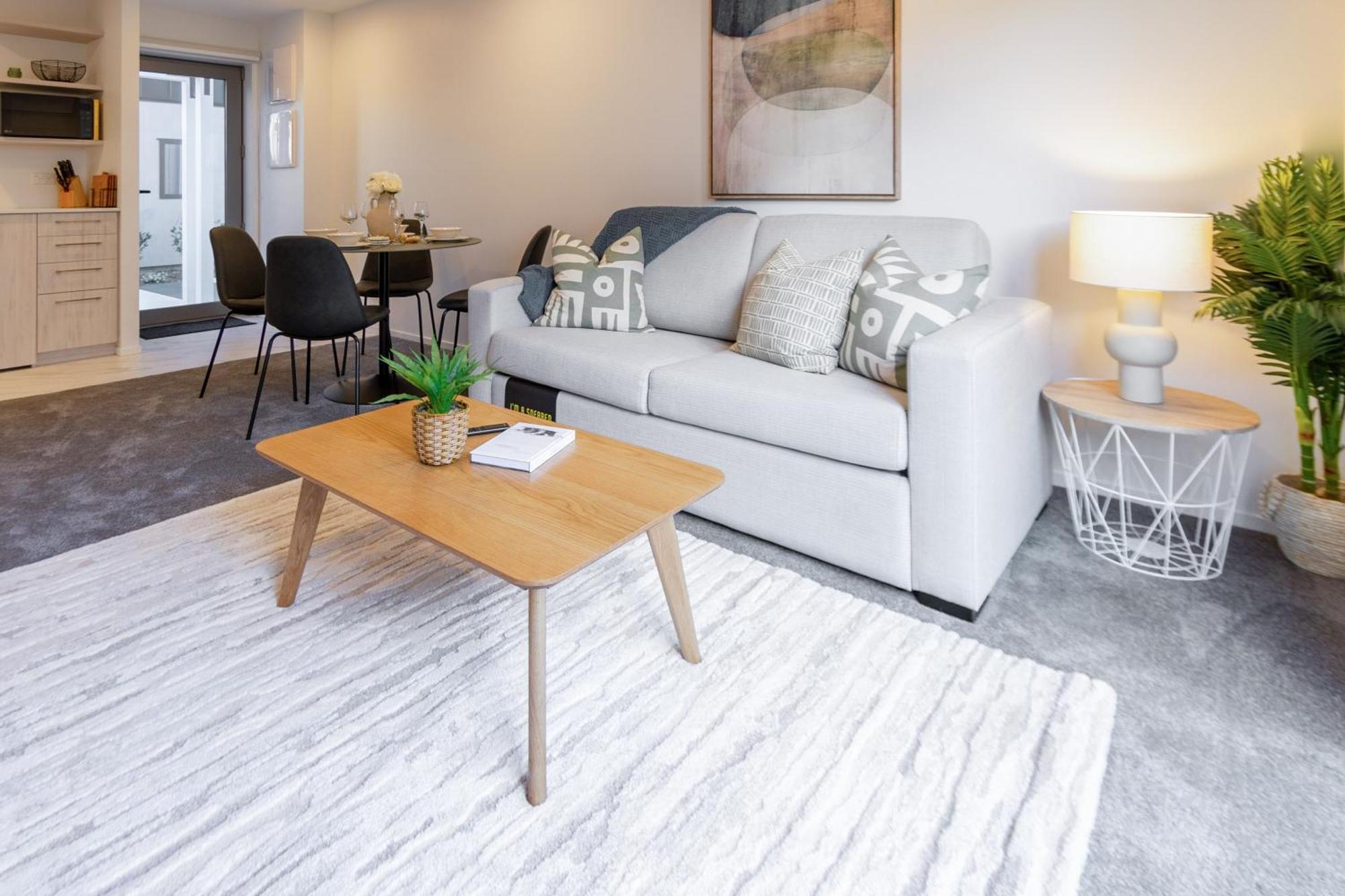 Urban Park Escape 2 Bed 2 Bath W/Carpark Appartement Christchurch Buitenkant foto